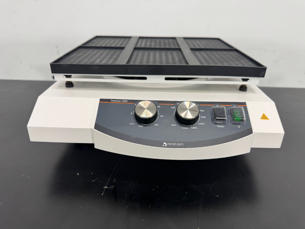 Image of Heidolph Titramax 1000 Temperature Controlled Shaker